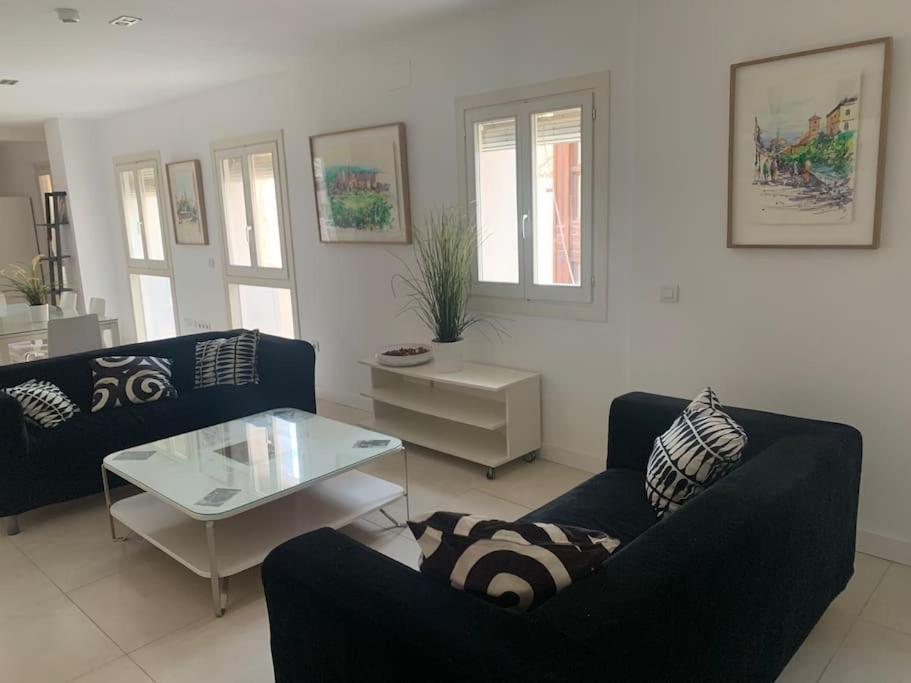 Spacious Loft / Literally At The Foot Of Alhambra Apartment กรานาดา ภายนอก รูปภาพ